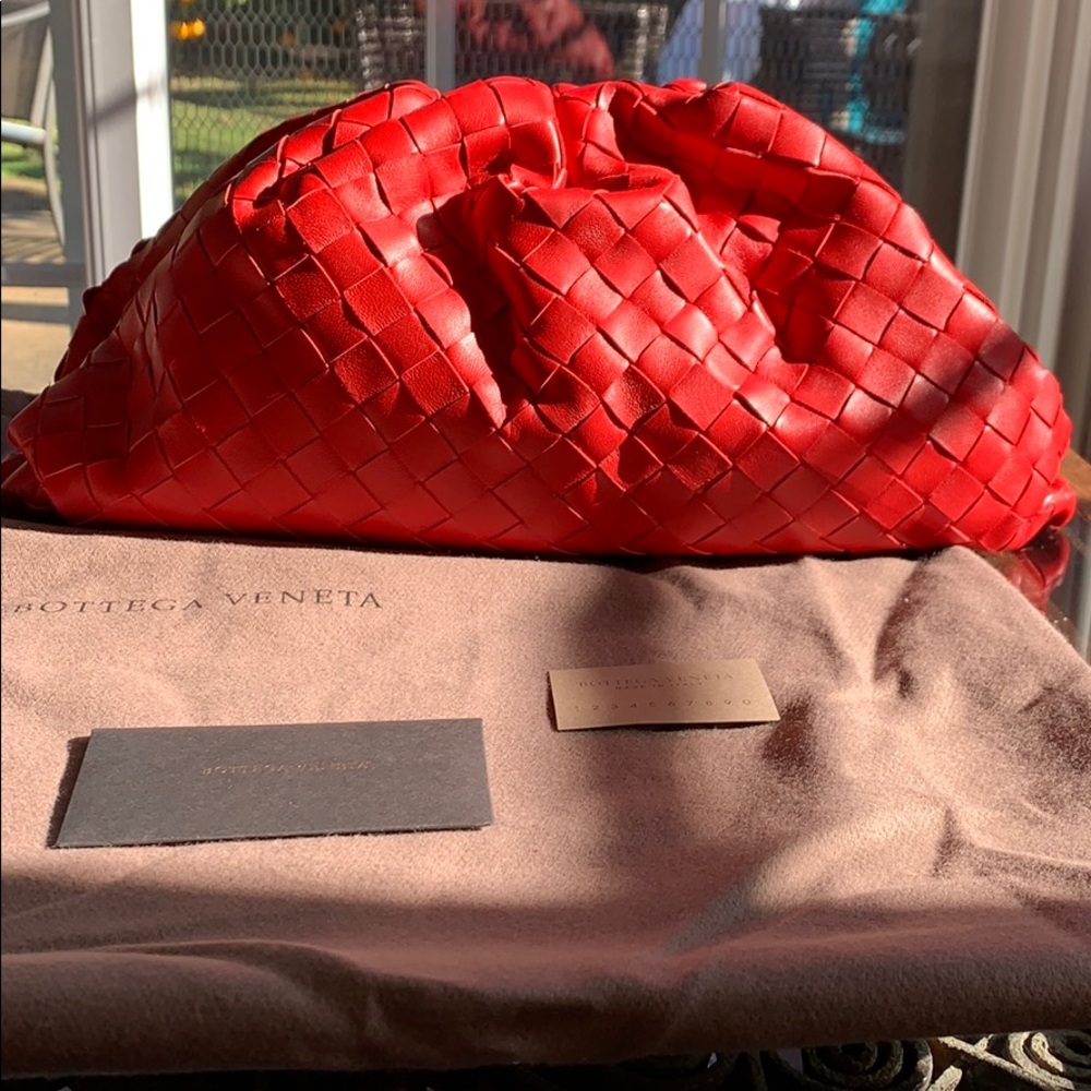 Bottega Veneta Intrecciato Large Pouch